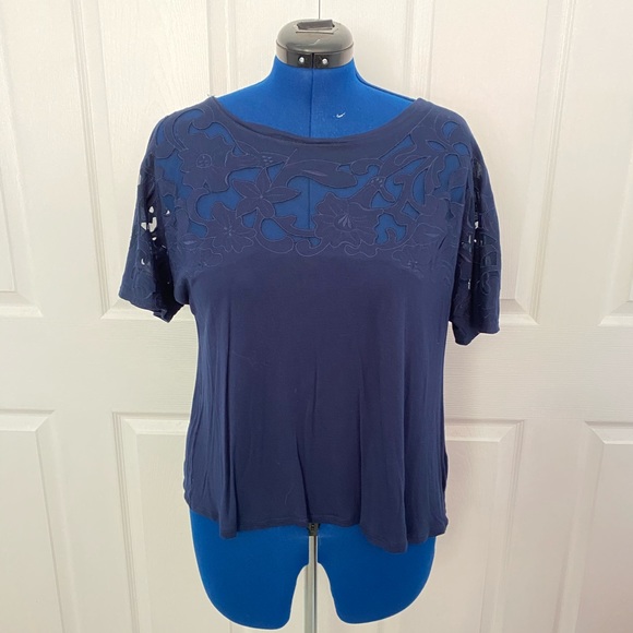 Anthropologie navy blue lace appliqué top - Picture 3 of 6